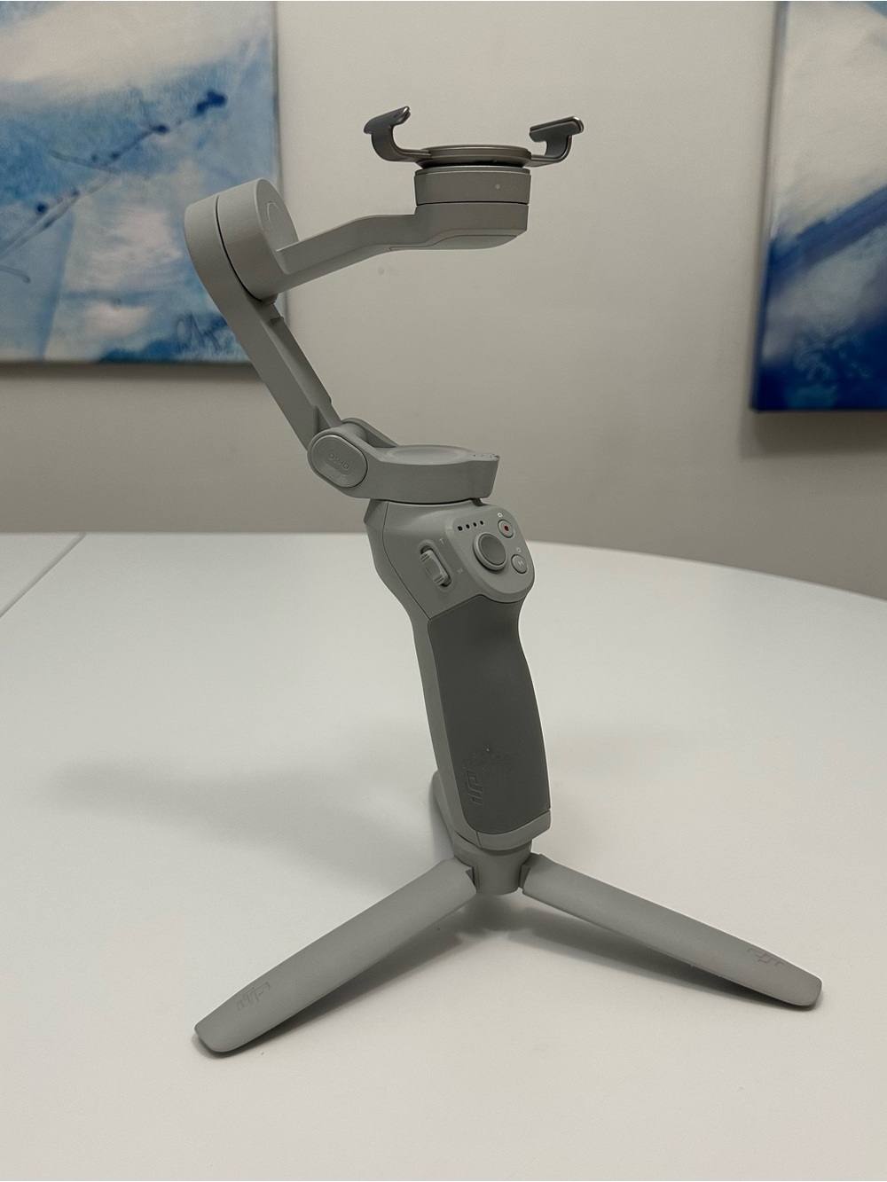 DJI OM 4 Foldable Mobile Gimbal